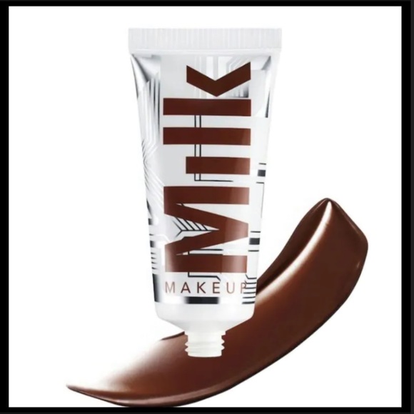 milk bionic bronzer invincible new sealed - Picture 3 of 7